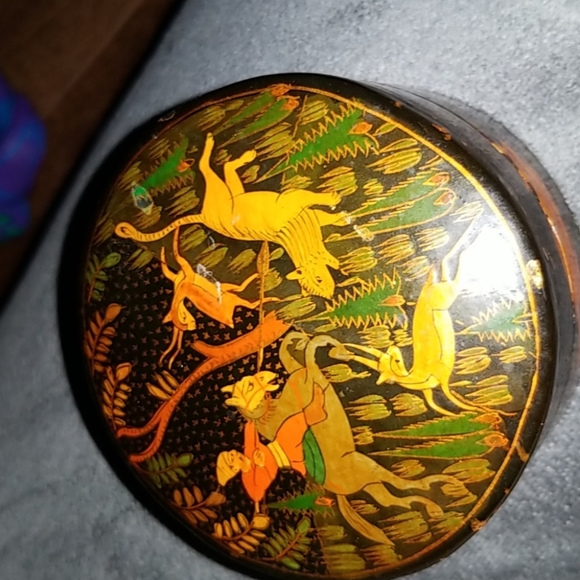 Vintage Kashmiri Paper Mache Trinket Boxes - Picture 4 of 10